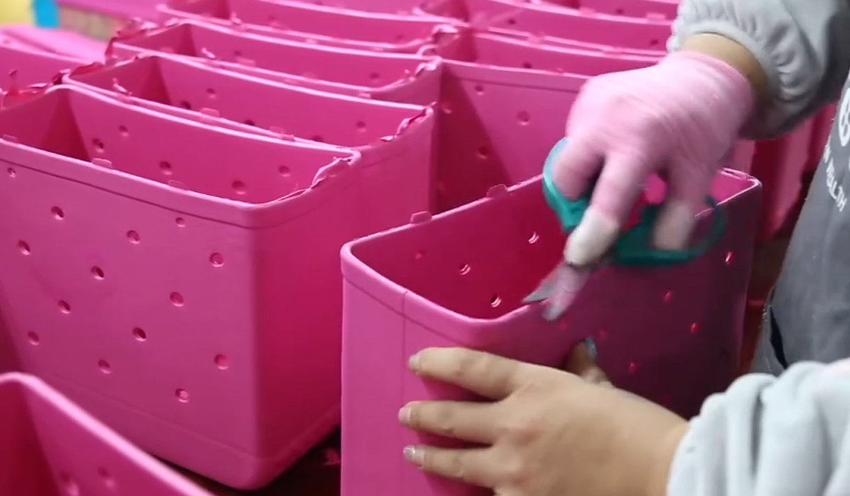 ラバービーチバッグ工場